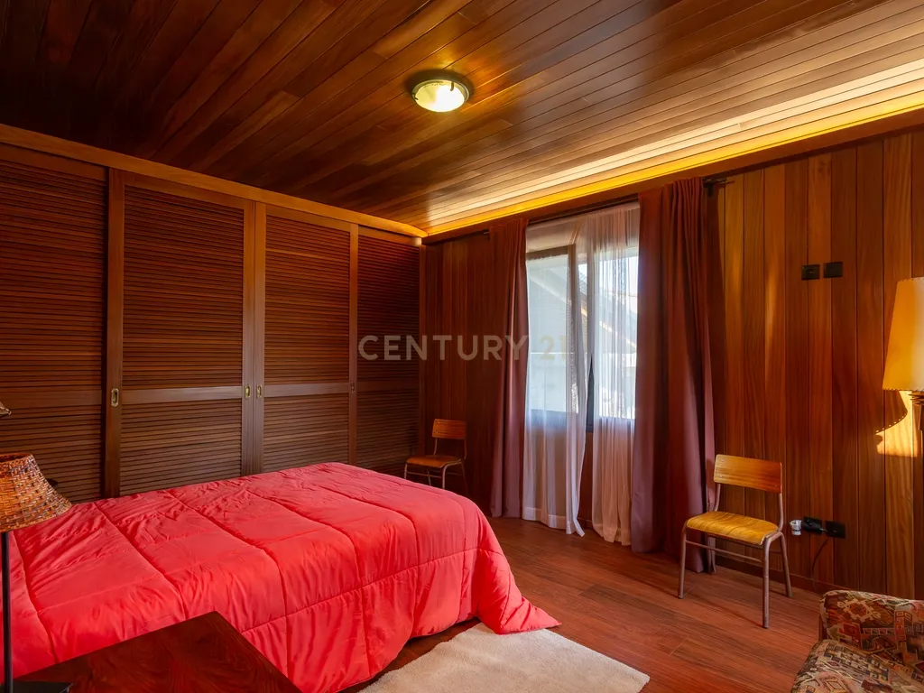 Moradia Isolada em Sarilhos Grandes com Vista para o Rio e Jardim Privado - Image 60